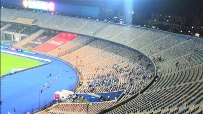 حافلة الزمالك تصل إلى إستاد القاهره للقاء البنك الأهلي 