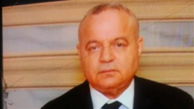 وزير الطيران المدني يهنئ العاملين بالشركة الوطنية لخدمات الملاحة الجوية لتجديد الأيزو 