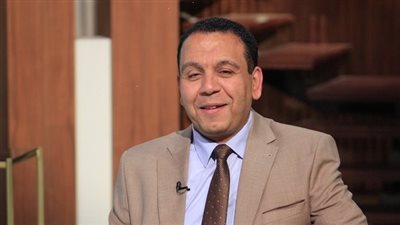 لماذا يصعب تدريس البرمجة في المدارس؟ خبير تربوي يجيب