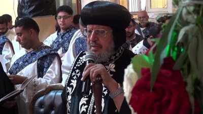 الأنبا مرقس يترأس قداس الجمعة العظيمة في كنيسة مارجرجس بشبرا الخيمة