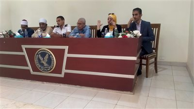 صحة قنا تعقد ندوة صحية مكثفة لحجاج القُرعة 