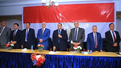 نقيب المحامين يترأس جلسة حلف اليمين للمحامين الجدد ويكشف أسباب وقف القيد 