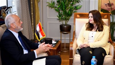 سفير اليونان بالقاهرة يؤكد دور وجهود مصر في مواجهة الهجرة غير الشرعية