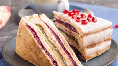 طريقة عمل كعكة الرمان.. المقادير والخطوات