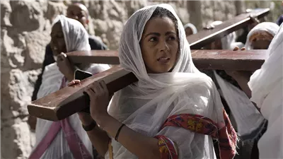 حجاج يحيون يوم الجمعة العظيمة في القدس.. فيديو