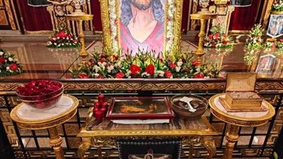 استعدادًا لعيد القيامة.. كنائس جنوب سيناء تتزين بالورد 