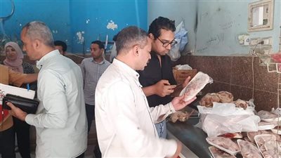 التفتيش على 279 منشأة غذائية وتحرير 205 محضر بسوهاج