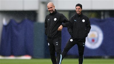 جوارديولا يكشف رأيه في تدريب إنجلترا