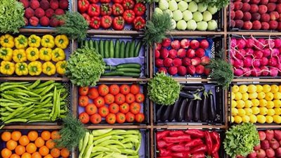 أسعار الخضروات والفاكهة اليوم الأحد 5 مايو بأسواق الفيوم 