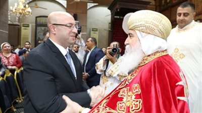 محافظ بني سويف يُهنئ الأخوة المسيحيين بعيد القيامة المجيد   