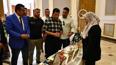 افتتاح معرض الحرف اليدوية بالمدينة الشبابية بشرم الشيخ