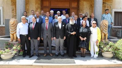 محافظ بني سويف يهنئ الأخوة المسيحيين بمناسبة عيد القيامة المجيد 