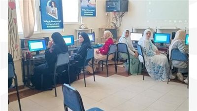 وزارة العمل تتابع دورات التدريب المهني لشباب جنوب سيناء 