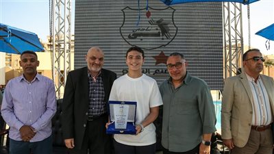 إنبى يُكرم أبطال السباحة بعد التتويج بكأس مصر 