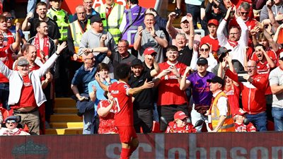 ليفربول يتقدم على توتنهام في الشوط الأول وصلاح يسجل 