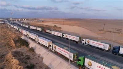 عبور 294 شاحنة مساعدات من شمال سيناء إلى قطاع غزة