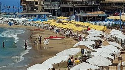 إنتشال جثمان غريق سيدى كرير بغرب الإسكندرية 