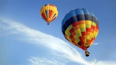 وقف رحلات البالون الطائر فى شم النسيم بالأقصر 