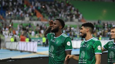 كيسيه ضد سافيتش.. نجم الأهلي يتفوق قبل مواجهة الهلال السعودي