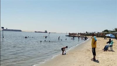 اقبال متوسط على شواطئ الاسماعيلية في شم النسيم 