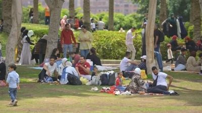 حديقة الأزهر “فسحة الغلابة” في شم النسيم