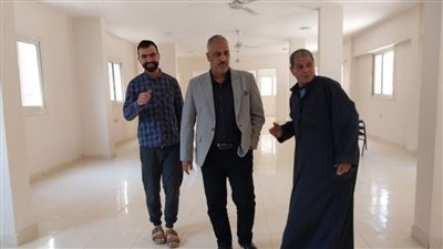 وكيل شباب القليوبية يتابع عملية انشاء صالة الأنشطة بمركز شباب كفر مويس