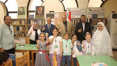  مدرسة سمسطا الإبتدائية بنات تفوز بالمركز الأول في مسابقة 