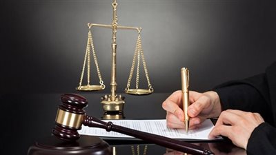 تأجيل محاكمة ربة منزل متهمة أنهت حياة طفلة لسرقة قرطها الذهبي بالشرقية