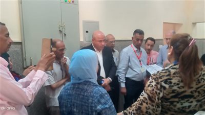 محافظ أسيوط يوجه بالمرور على المراكز التكنولوجية لمتابعة التصالح في مخالفات البناء