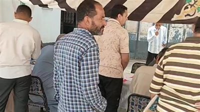 إقبال كبير من المواطنين بالغربية  على المراكز التكنولوجية فى أول أيام التصالح  