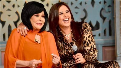 ياسمين عبد العزيز مع صاحبة السعادة بالجزء الثاني 