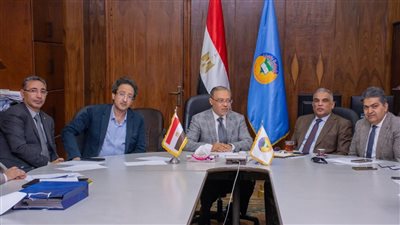 رئيس جامعة طنطا يترأس اجتماع الهيئة الاستشارية العليا