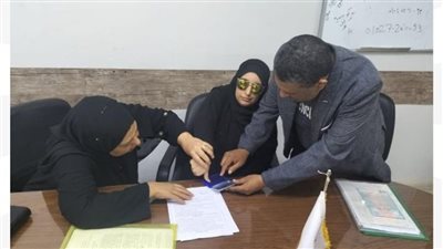 وزارة العمل تحرر عقود وظائف لذوي الهمم في أحد أكبر مستشفيات الإسكندرية