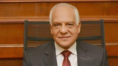 محافظ الجيزة يتابع انتظام إجراء امتحانات النقل للفصل الدراسي الثاني 