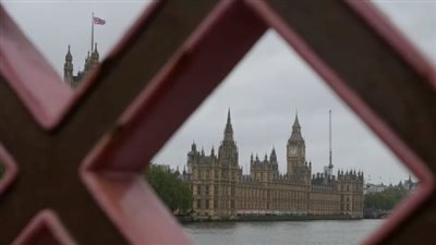 اختراق وزارة الدفاع البريطانية.. الصين في مرمى الاتهام