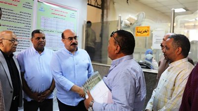 محافظ أسوان يتابع تلقى طلبات التصالح في مخالفات البناء