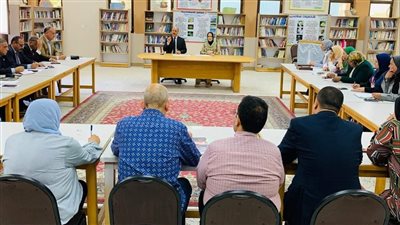 تصنيع الزي المدرسي بمدارس التعليم الفني بالإسكندرية 