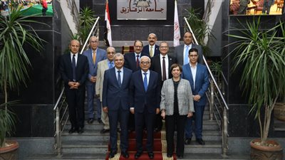 وزير التربية والتعليم يُشارك في رسالة «ماجستير» بجامعة الزقازيق