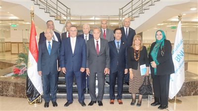 مجلس أمناء جامعة بنها الأهلية.. بدء الدراسة بكليتي الفنون البصرية والطب البيطري العام القادم