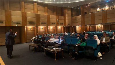 البيئة تنظم جلسة تشاورية للشراكة بين القطاعين العام والخاص في إدارة المخلفات