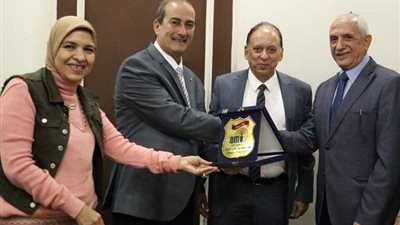 السياحة والاعلام توقع بروتوكول تعاون مشترك بالاسكندرية 