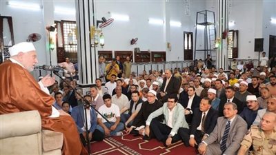 أحمد عمر هاشم: العلماء هم حراس العقيدة وحُماة الدين 