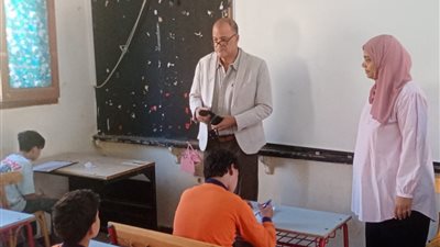 طلاب النقل بمدارس الإسماعيلية يواصلون أداء امتحانات نهاية العام 