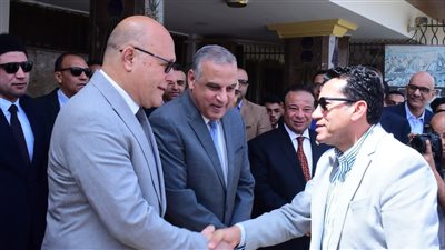 محافظ سوهاج يستقبل وزير الشباب والرياضة 