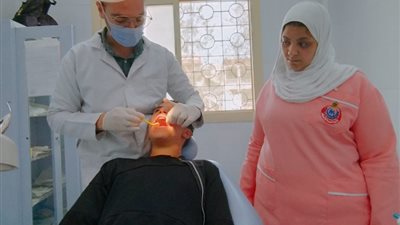 2000 مريض يستفيدون من خدمات في القافلة الطبية بالقصبي