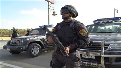 كشف حقيقة حركات استعراضية لقائدي سيارات بطريق 