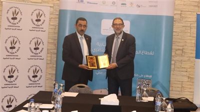  رئيس هيئة سلامة الغذاء المصرية ومدير مؤسسة الغذاء والدواء يبحثان سبل التعاون المشترك