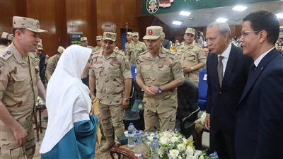 محافظ القليوبية يشهد الندوة التثقيفية الرابعة والستون لطلاب جامعة بنها
