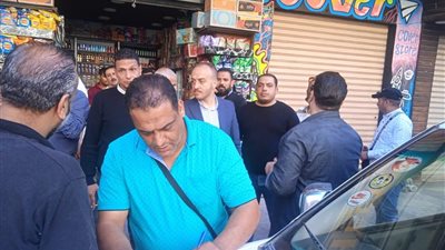 محافظ الإسكندرية يطالب بالضرب بيد من حديد لمحتكرى السلع 