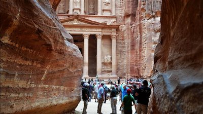 خبير آثار يطالب باستثمار القواسم الحضارية المشتركة بين مصر والأردن في السياحة 